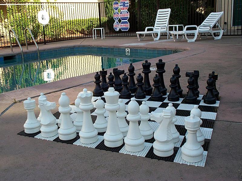 MegaChess 25 Inch Plastic Giant Chess Set |  | GiantChessUSA